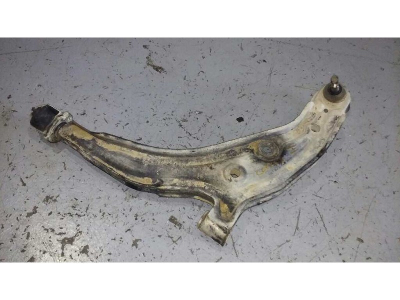 Recambio de brazo suspension inferior delantero izquierdo para nissan micra (k11) alpine (1996) referencia OEM IAM   