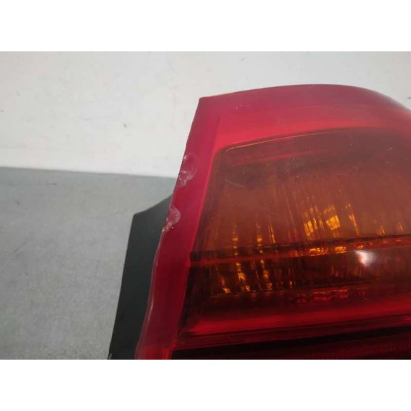 Recambio de piloto trasero derecho para bmw serie 3 berlina (e90) 318d referencia OEM IAM 6937458 GOLPEADO 