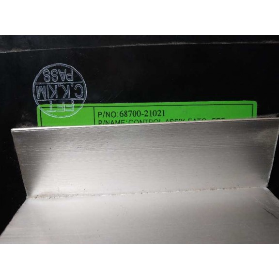 Recambio de mando climatizador para ssangyong rodius 2.7 turbodiesel cat referencia OEM IAM 6870021021  