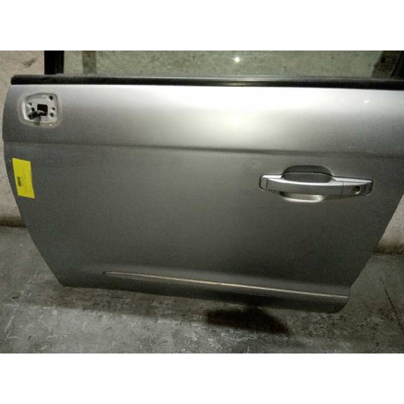 Recambio de puerta delantera izquierda para ssangyong rodius 2.7 turbodiesel cat referencia OEM IAM   