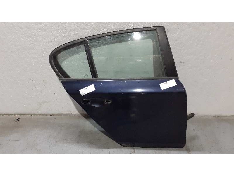 Recambio de puerta trasera derecha para bmw serie 1 berlina (e81/e87) 118d referencia OEM IAM   