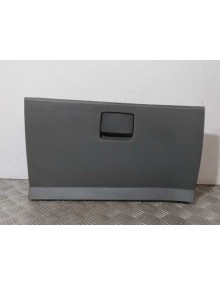 Recambio de guantera para ssangyong rodius 2.7 turbodiesel cat referencia OEM IAM 7770021000  