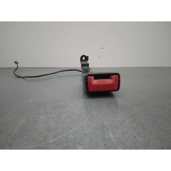Recambio de enganche cinturon para volkswagen golf v berlina (1k1) sportline referencia OEM IAM 1K4857756F DELANTERO DERECHO 