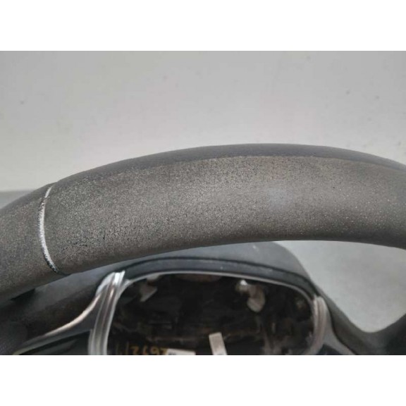 Recambio de volante para dacia dokker essential referencia OEM IAM 484001085R DESGASTADO 