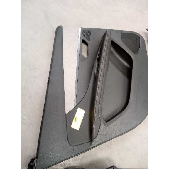Recambio de juego tapizados / cartoneras para peugeot 5008 gt referencia OEM IAM  X4 