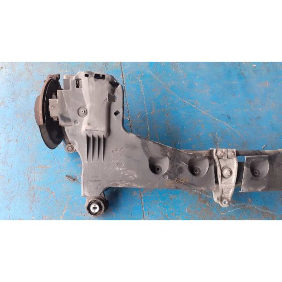 Recambio de puente trasero para renault laguna coupe gt referencia OEM IAM  5 TORNILLOS C/ABS 