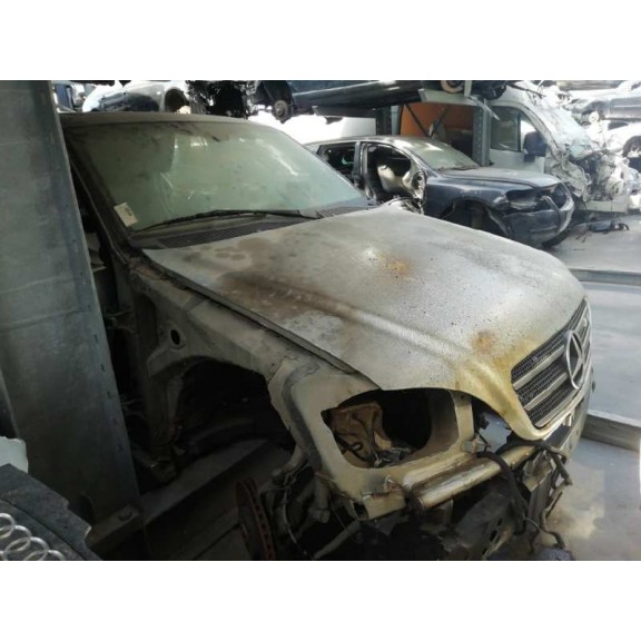 Recambio de carroceria para mercedes-benz clase m (w163) 400 cdi (163.128) referencia OEM IAM   