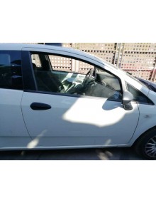 Recambio de puerta delantera derecha para fiat punto (evo) (199) mylife referencia OEM IAM  BLANCA GOLPEADA