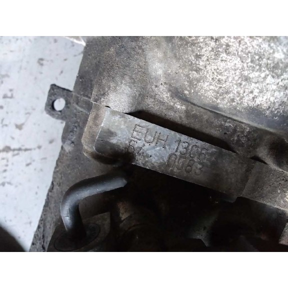 Recambio de caja casco para volkswagen bora berlina (1j2) 1.6 referencia OEM IAM EUH  