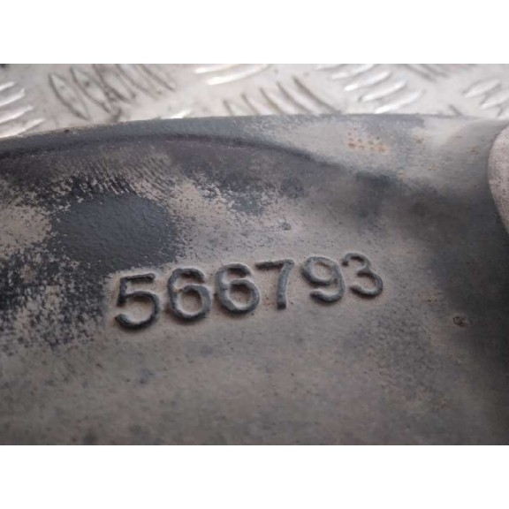 Recambio de brazo suspension inferior delantero izquierdo para citroën c4 berlina referencia OEM IAM 566793  