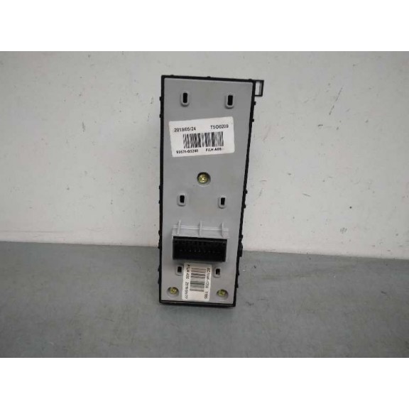 Recambio de mando elevalunas delantero izquierdo para kia niro drive referencia OEM IAM 93570G5240  