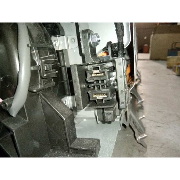 Recambio de bateria para kia niro drive referencia OEM IAM 100RES020043 42.853KM 