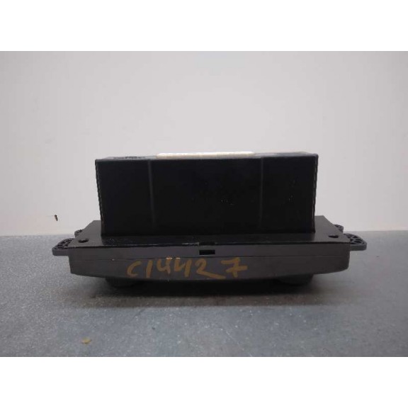 Recambio de mando climatizador para kia sorento 2.5 crdi active referencia OEM IAM 972503E260  