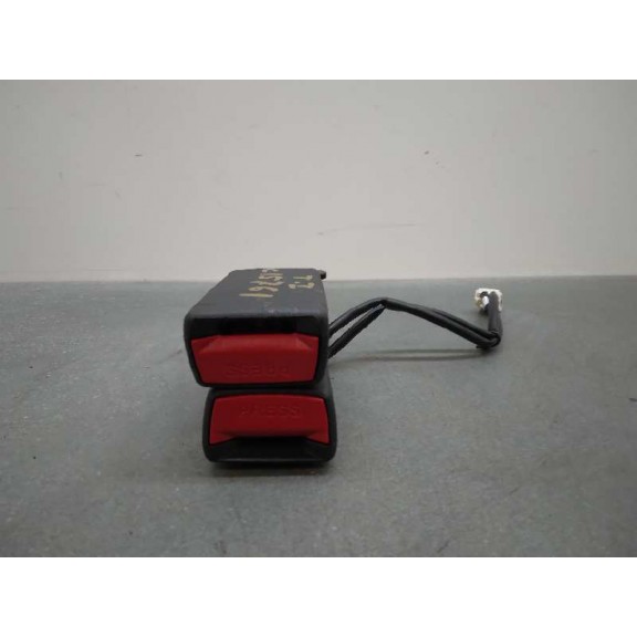 Recambio de enganche cinturon para ssangyong tivoli referencia OEM IAM  TRASERO IZQUIERDO 