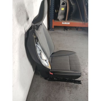 Recambio de asiento delantero izquierdo para renault megane e-tech suv ev40 referencia OEM IAM   
