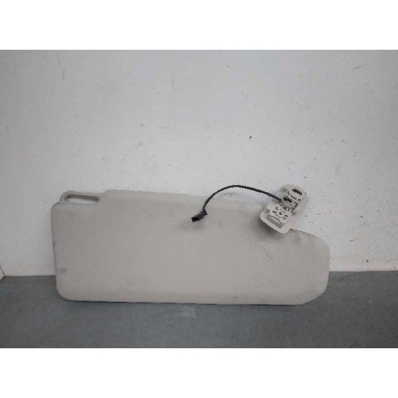 Recambio de parasol izquierdo para volvo v40 inscription referencia OEM IAM  CON LUZ 