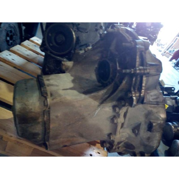 Recambio de caja casco para peugeot 207 1.6 16v referencia OEM IAM 20CQ46  