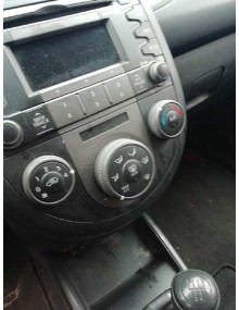 Recambio de mando calefaccion / aire acondicionado para kia soul 1.6 crdi cat referencia OEM IAM 972502KXXX  