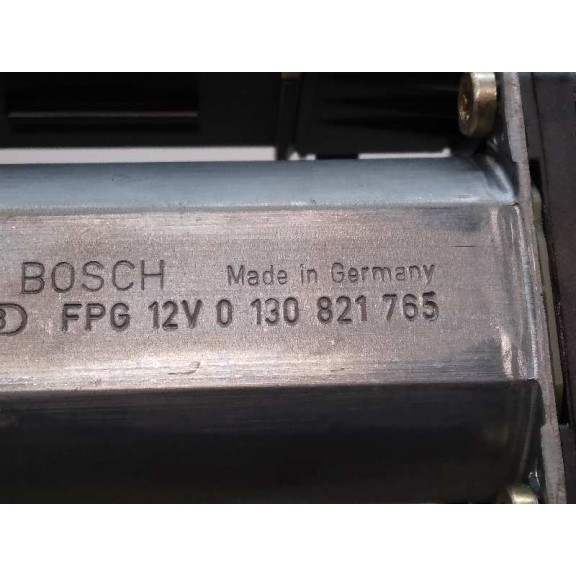 Recambio de motor elevalunas delantero derecho para volkswagen touareg (7la) tdi r5 referencia OEM IAM 3D1959792A 0130821765 