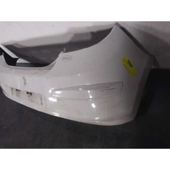 Recambio de paragolpes trasero para hyundai i30 classic referencia OEM IAM  BLANCO PARA REPARAR POR ABAJO