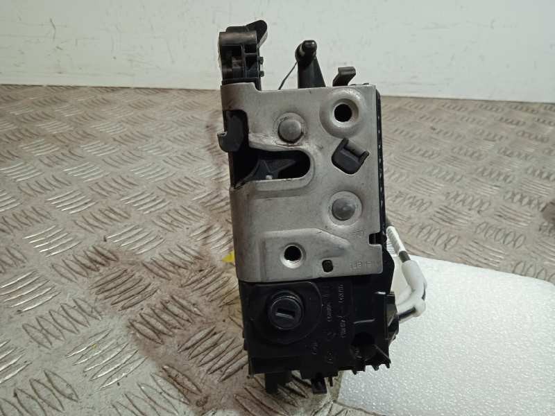 Recambio de cerradura puerta delantera derecha para peugeot 208 style referencia OEM IAM 9812500780  5 PINS