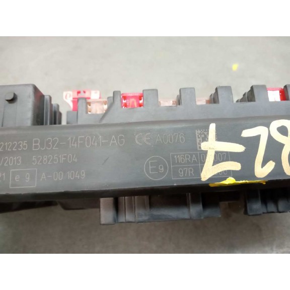 Recambio de caja reles / fusibles para land rover evoque dynamic referencia OEM IAM BJ3214F041AG  