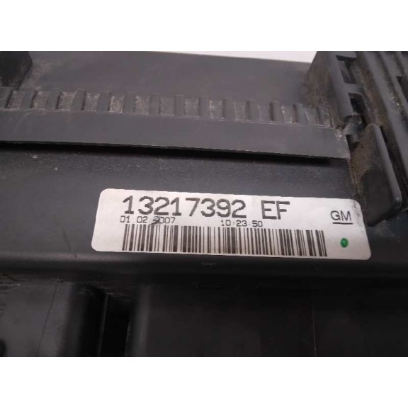 Recambio de caja reles / fusibles para opel corsa d enjoy referencia OEM IAM 13217392EF  