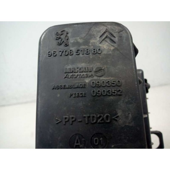 Recambio de filtro aire para citroën c4 cactus feel referencia OEM IAM 9670851880  