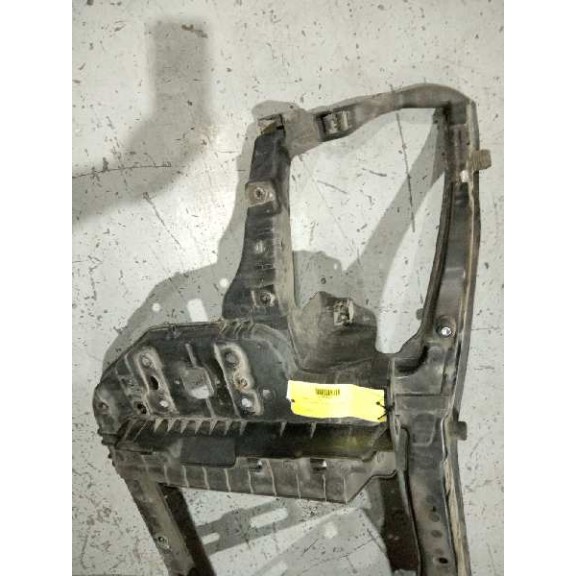 Recambio de panel frontal para kia carens (un) active referencia OEM IAM   