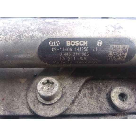 Recambio de rampa inyectora para opel corsa d referencia OEM IAM 55211906  