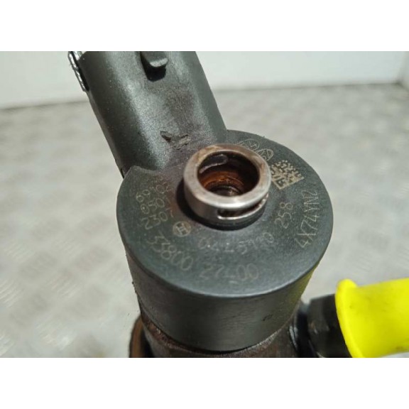 Recambio de inyector para kia carens (un) active referencia OEM IAM 0445110258 3380027400 