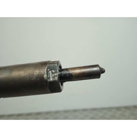 Recambio de inyector para kia carens (un) active referencia OEM IAM 0445110258 3380027400 