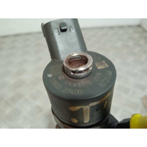 Recambio de inyector para kia carens (un) active referencia OEM IAM 0445110258 3380027400 