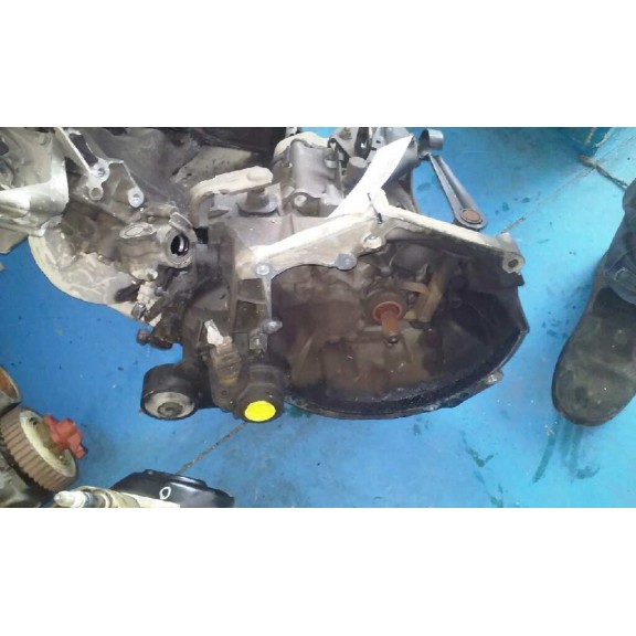 Recambio de caja cambios para citroën saxo 1.5 d x referencia OEM IAM 20CE28  