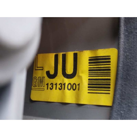 Recambio de piloto trasero izquierdo para opel vectra c berlina elegance referencia OEM IAM 13131001 BLANCO ROJO 4P