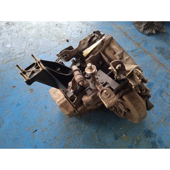 Recambio de caja casco para peugeot boxer caja cerr. techo sobreelev. (rs3200)(330)(´02) 330 mh td referencia OEM IAM 20UM16 CAS