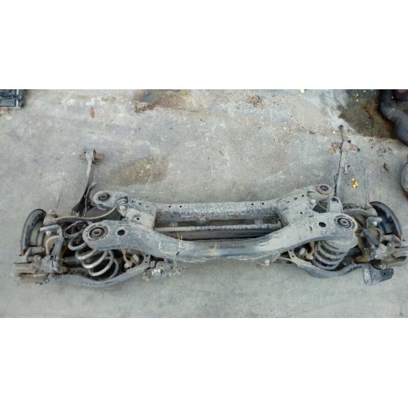 Recambio de puente trasero para lexus ct 200h referencia OEM IAM  DISCO 5T ABS