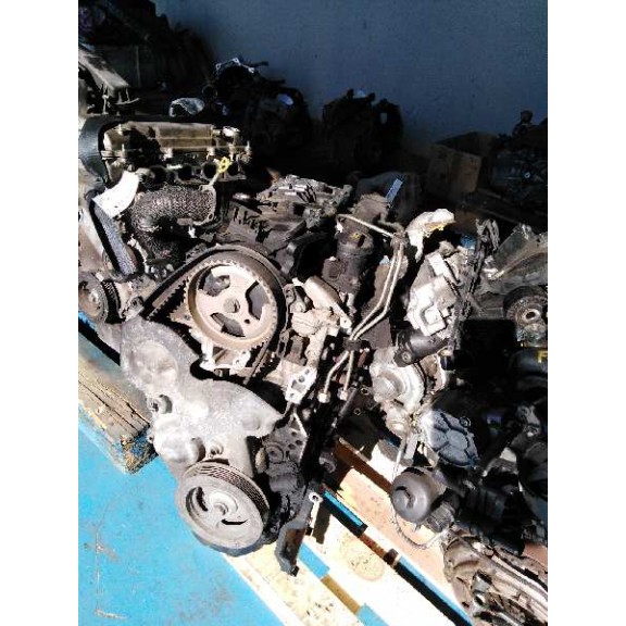 Recambio de motor completo para ford focus berlina (cap) ghia referencia OEM IAM HHDA <CASCO> 