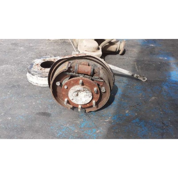 Recambio de diferencial trasero para nissan terrano/terrano.ii (r20) slx (3-ptas.) referencia OEM IAM  CON DIFERENCIAL 