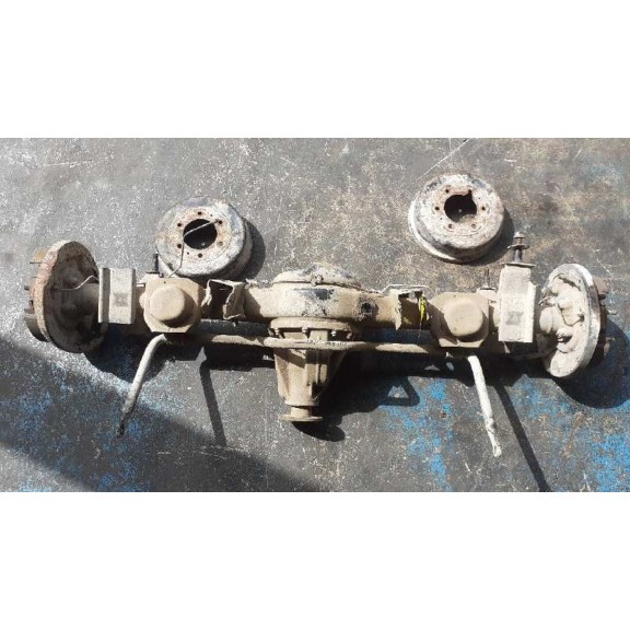 Recambio de diferencial trasero para nissan terrano/terrano.ii (r20) slx (3-ptas.) referencia OEM IAM  CON DIFERENCIAL 