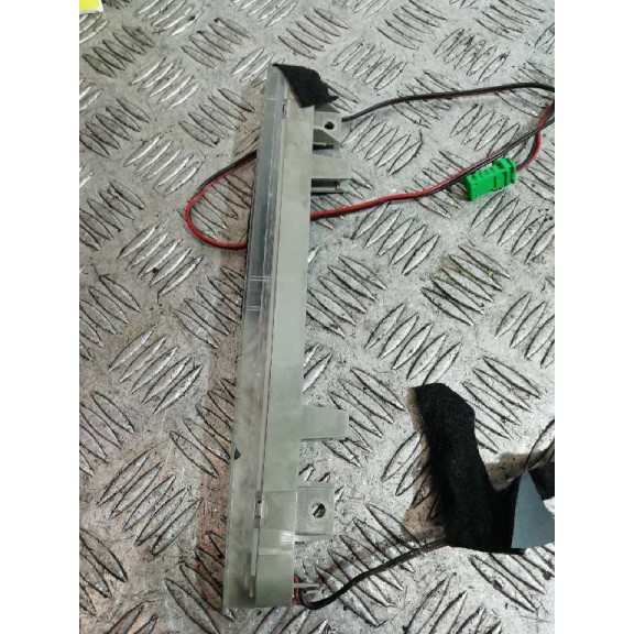 Recambio de luz central de freno para peugeot 508 active referencia OEM IAM   