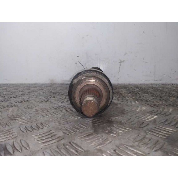 Recambio de transmision trasera derecha para bmw serie 1 berlina (e81/e87) 118d referencia OEM IAM 7533446  