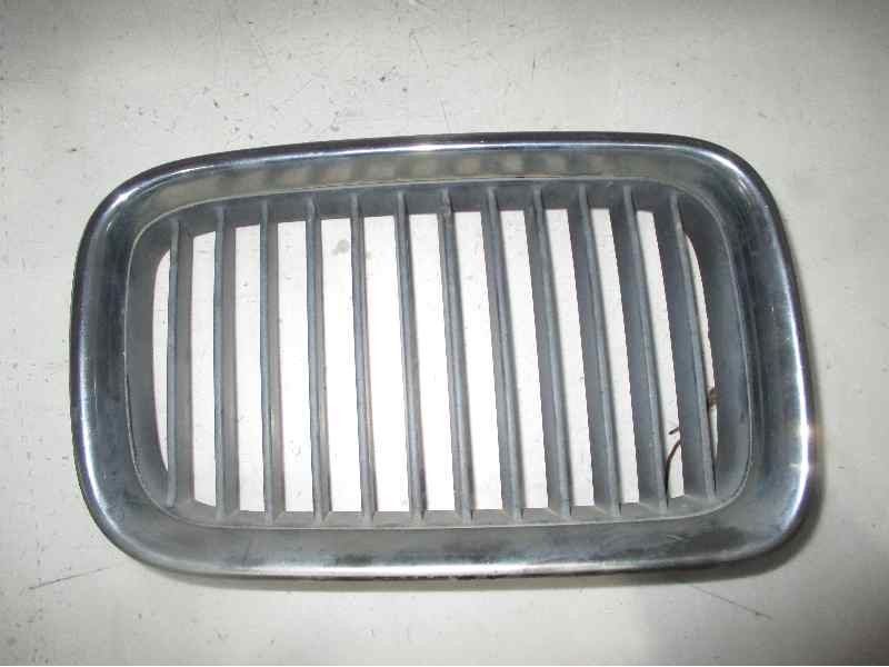 Recambio de rejilla delantera para bmw serie 3 coupe (e36) 318is referencia OEM IAM  DERECHA 