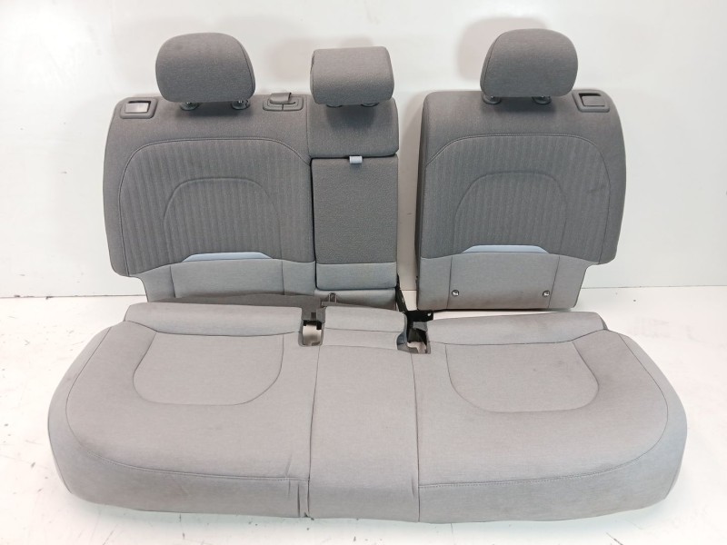 Recambio de asientos traseros para kia ev3 referencia OEM IAM   
