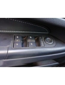 Recambio de mando elevalunas delantero izquierdo para opel zafira b cosmo referencia OEM IAM 13208204 DE 4 