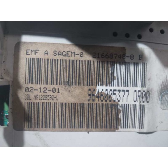 Recambio de display para peugeot 206 berlina xs referencia OEM IAM 9646005377  