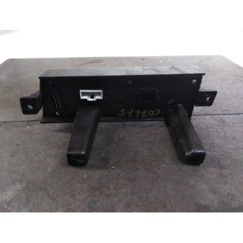 Recambio de mando climatizador para ssangyong kyron 200 xdi premium 4wd referencia OEM IAM 6870009031  