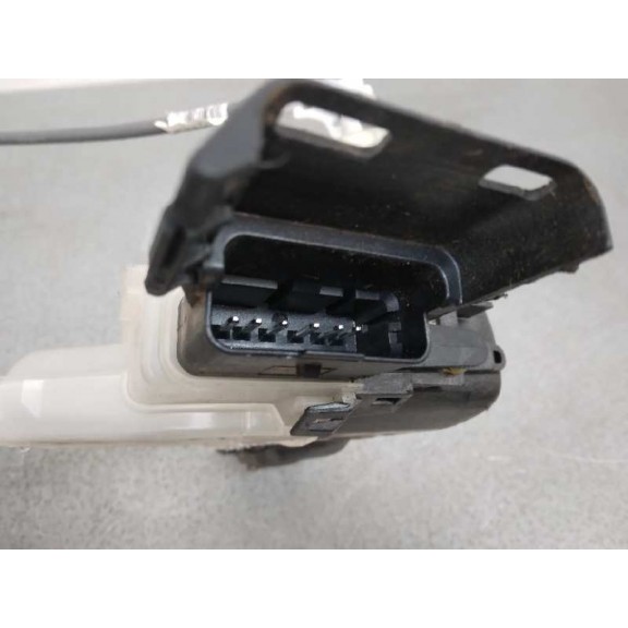 Recambio de cerradura puerta trasera izquierda para citroën c3 feel referencia OEM IAM PSA123985 16942940 9802977380