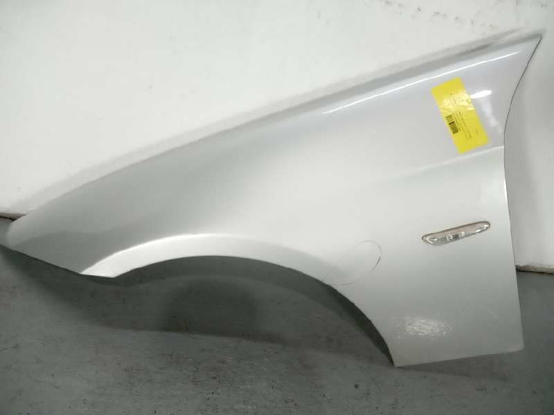 Recambio de aleta delantera izquierda para bmw serie 3 berlina (e90) 318d referencia OEM IAM   