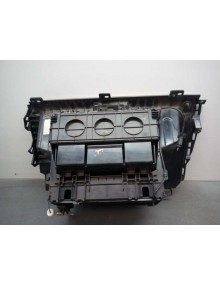 Recambio de guantera para land rover evoque dynamic referencia OEM IAM BJ3214K016BA SOPORTES ROTOS  2